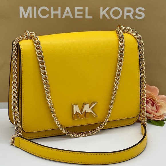 Michael Kors Handbags - MICHAEL KORS MOTT LARGE CHAIN SHOULDER CROSSBODY